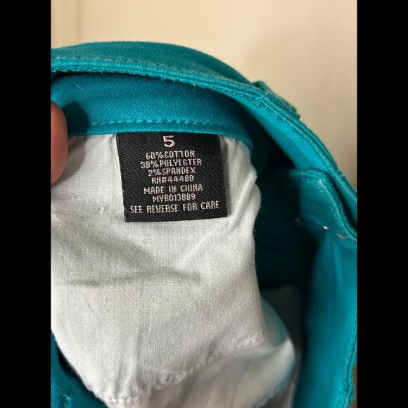 TINSELTOWN High Waisted Turquoise Stretchy Booty Shorts Multi Button Sz 5 - Picture 4 of 5